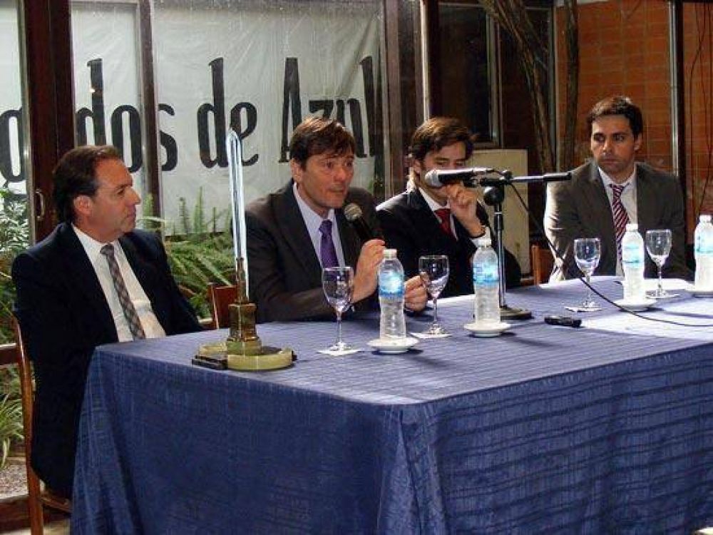 Fortalecer las incumbencias laborales: tema central del encuentro de J�venes Abogados