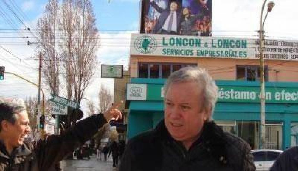Daniel Peralta el gobernador que se encomienda a D�os
