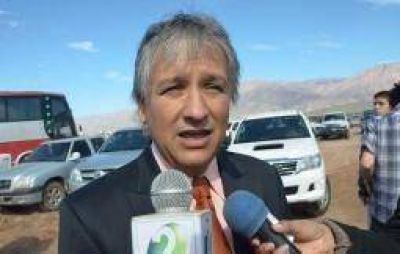 El oficialismo sigue defendiendo el aumento de $200 a la quincenita