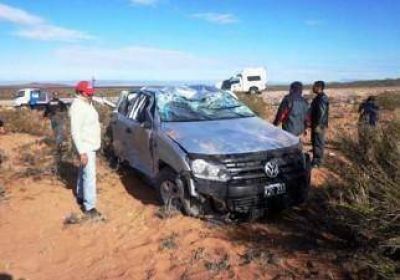 Roban camioneta en Rinc�n, huyen y vuelcan en la ruta 
