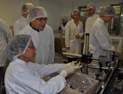 El intendente Descalzo recorri� diversas empresas de Ituzaing�