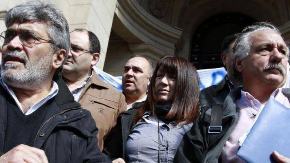 Bossio no recibi� a estatales, que vuelven a evaluar medidas