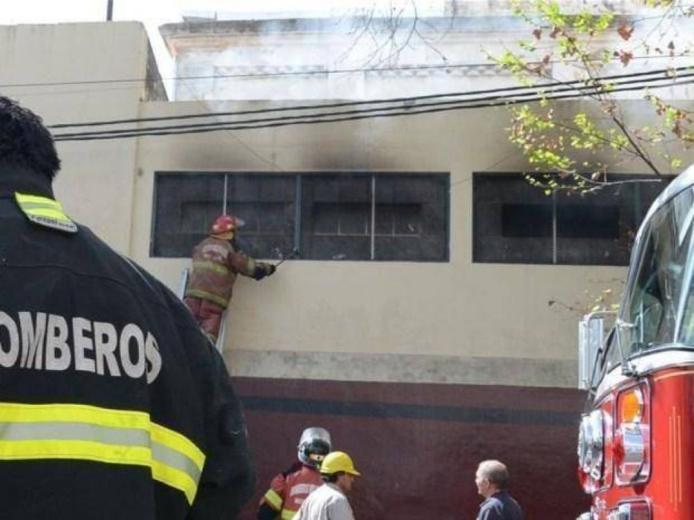 Alarma por un incendio en el Hospital del Milagro