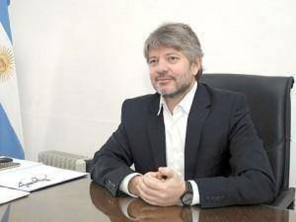 �Recuperamos la costa del r�o para todos los vecinos�