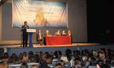 Proceso de participaci�n en los dise�os curriculares 