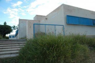 Varias escuelas en malas condiciones.