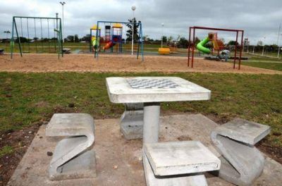 La Municipalidad recupera espacios p�blicos