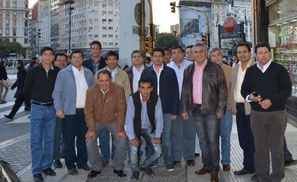 Insfr�n y los intendentes definen este martes obras con el ministro De Vido
