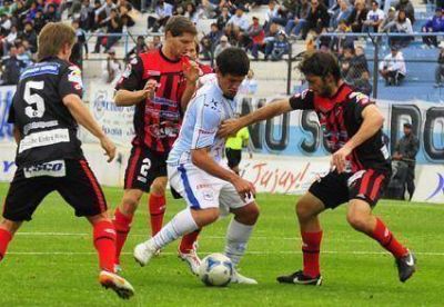 Gimnasia y Esgrima de Jujuy S�ntomas de mejor�a...