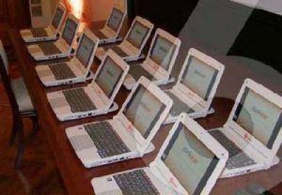 Docentes advierten las dificultades que se presentan con el uso de las netbooks