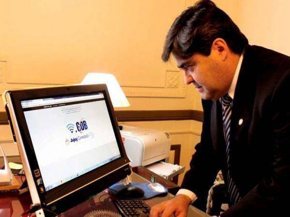  Lembo asegur� que �siempre es necesaria� una renovaci�n en la planta de empleados estatales
