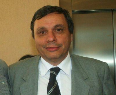  Tecchi: �sabemos que entre todos los miembros de la comunidad educativa nos quedan aun muchos desaf�os por delante�