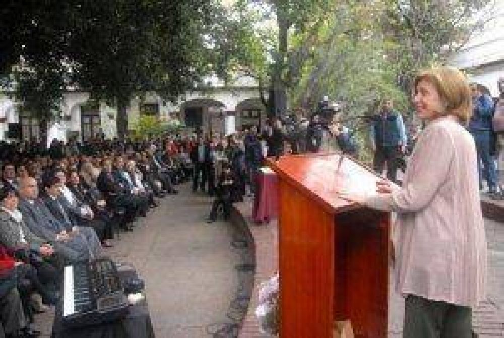 La Escuela Sarmiento recuper� su edificio 	