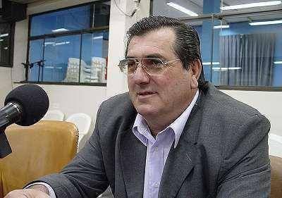 El ex pe�n de Guc descubri� que hay una empresa m�s registrada a su nombre.