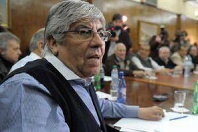 Moyano: "Los pibes de 16 a�os no est�n preparados para votar"