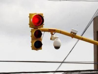 Ezeiza: Habr� fotomultas en el distrito: identificar�n infractores de sem�foros