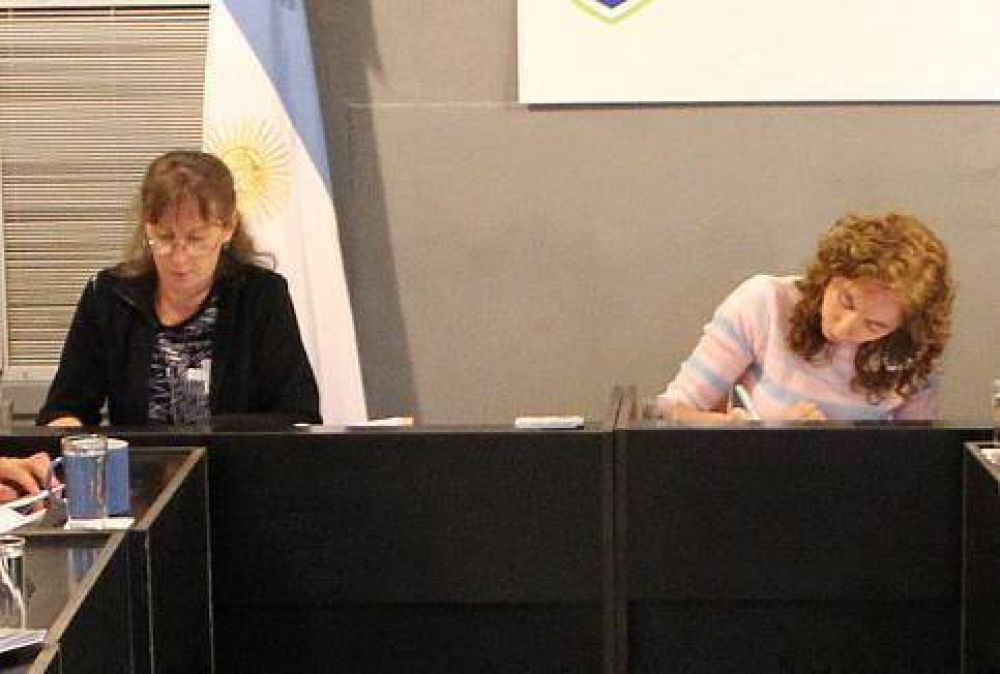 El oficialismo responsabiliz� a Tyczynsky por el faltante de dinero en el Concejo