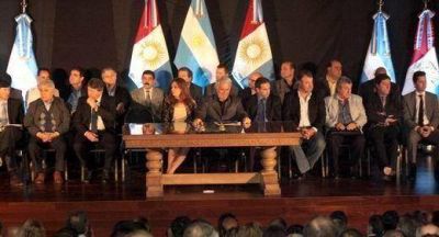 Reci�n en octubre, los municipios recibir�n los fondos prometidos por De la Sota