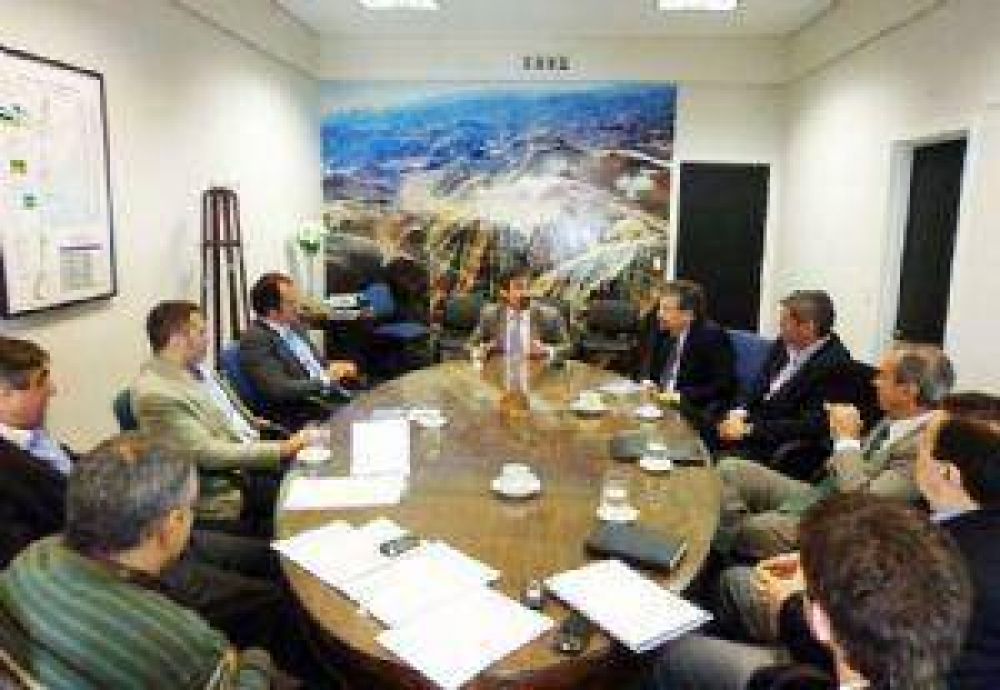 Jorge Mayoral se reuni� con la CAEM