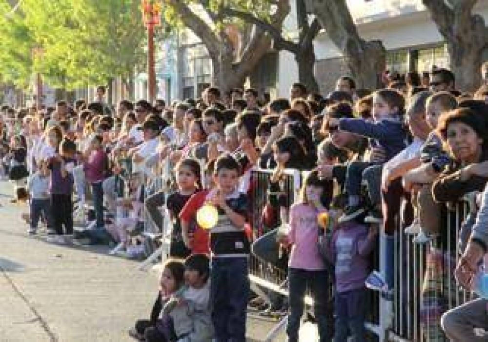 Pretenden que el 3 de octubre sea feriado para los cipole�os 