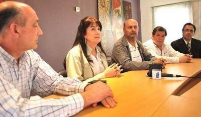 Rainone recibi� a Laura Galuccio, la presidenta del BLP	