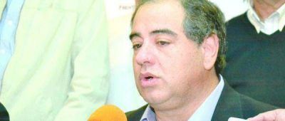 La UCR podr�a pedir la suspensi�n de la miner�a a cielo abierto