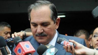  Alperovich admite que "la pobreza no desapareci� de Tucum�n"