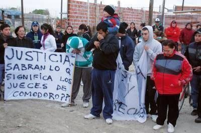 Marcharon en Km. 8 pidiendo por el pibe Ezequiel Videla y otros cr�menes impunes