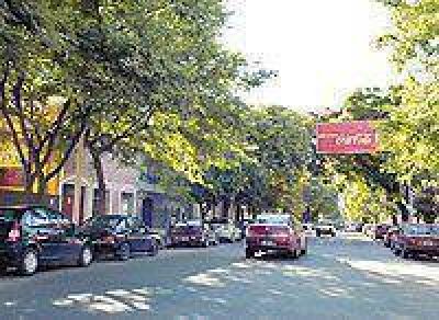 Av. Roca: invierten millones en comida