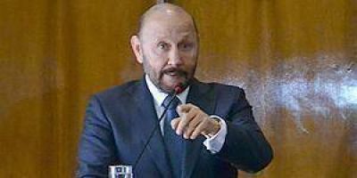 Insfr�n: �S� que me van a dar duro por los medios�