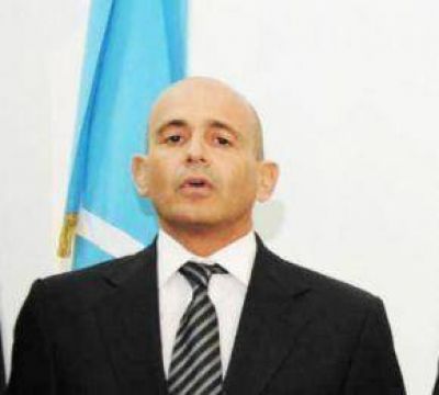 Buscan Un Reemplazante Para Stecconi
