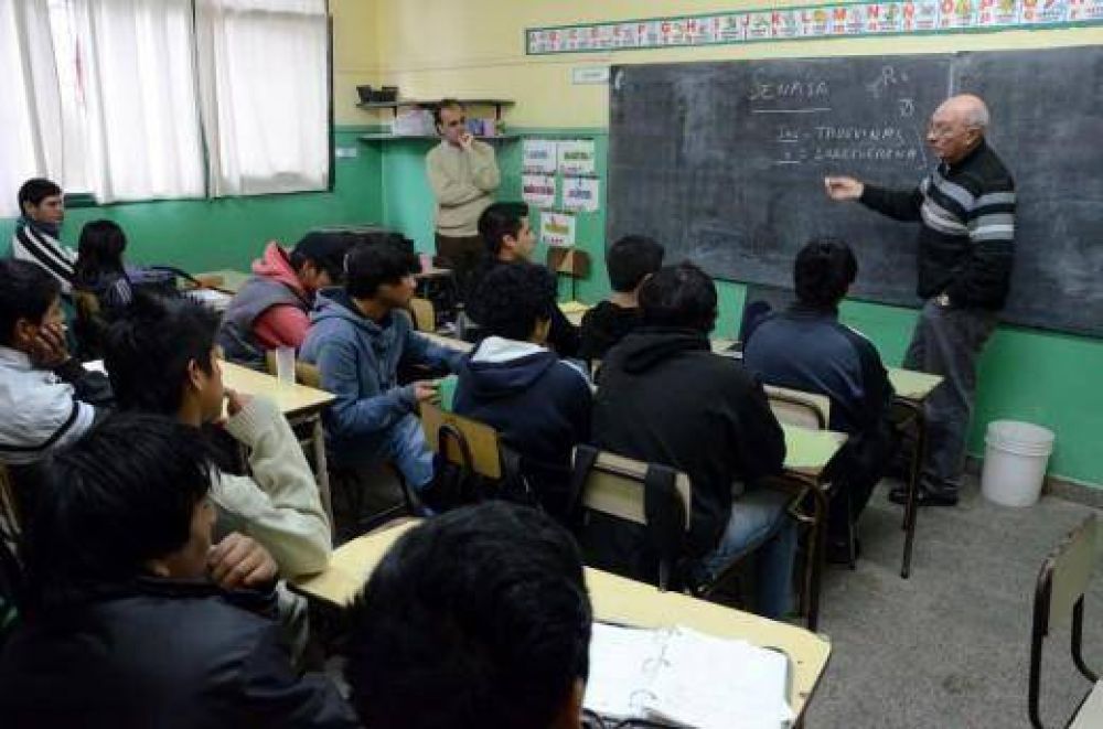 Agrot�xicos: El SENASA difundi� �buenas pr�cticas agr�colas� entre productores y estudiantes