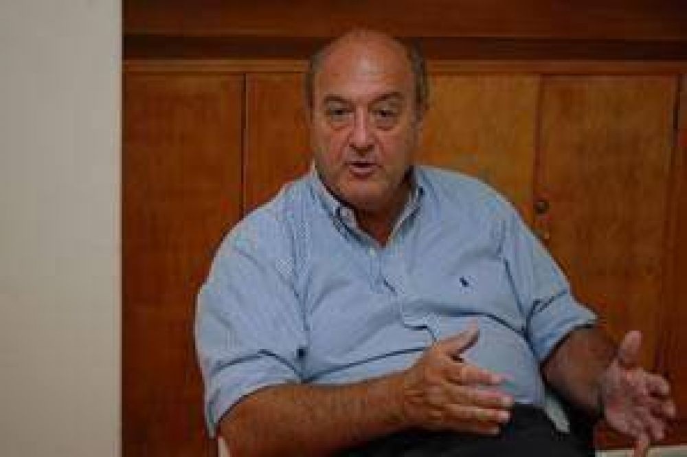 Destituyeron a Hugo Ram�rez de la presidencia del Pro