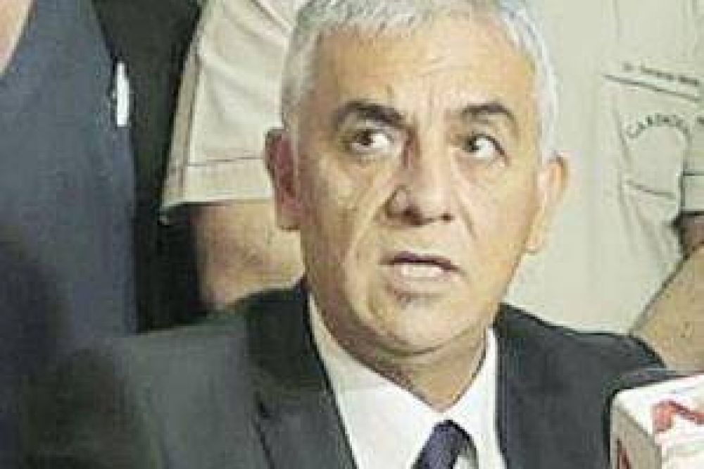 El ministro Mart�nez desminti� que un paciente haya fallecido de gripe A en nuestra provincia