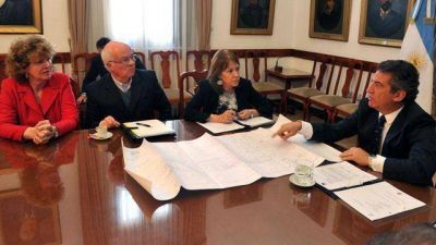 Anuncian un plan de revalorizaci�n del parque industrial de Paran�	