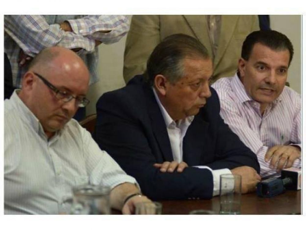 Avanza la alianza anti-Benedetti