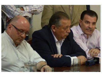 Avanza la alianza anti-Benedetti
