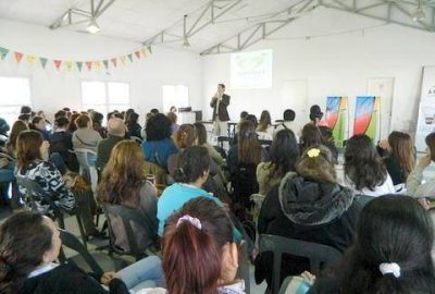 La problem�tica de la alimentaci�n de los ni�os fue analizada por funcionarios locales