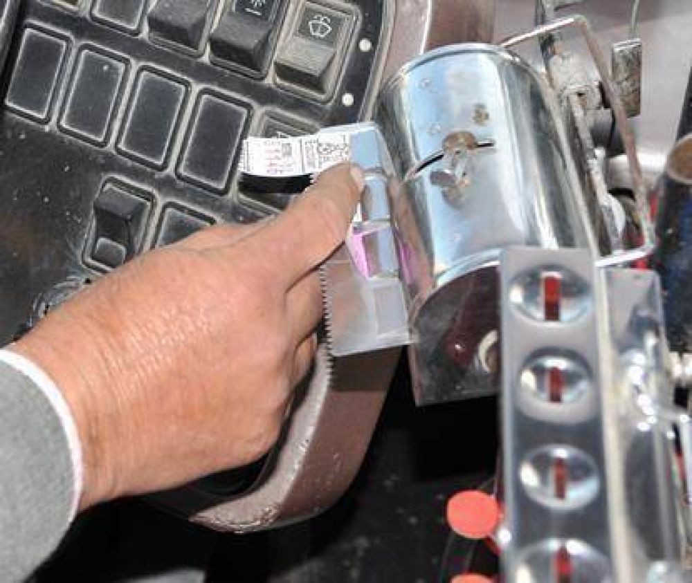 Autorizaron un aumento del boleto para los pasajeros de las l�neas urbanas de colectivos