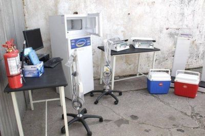 El Ministerio de Salud provincial entreg� equipamiento para las unidades sanitarias