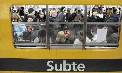 "Si el gobierno porte�o no se hace cargo, el subte va a estar peor a fin de a�o", dijo Pianelli