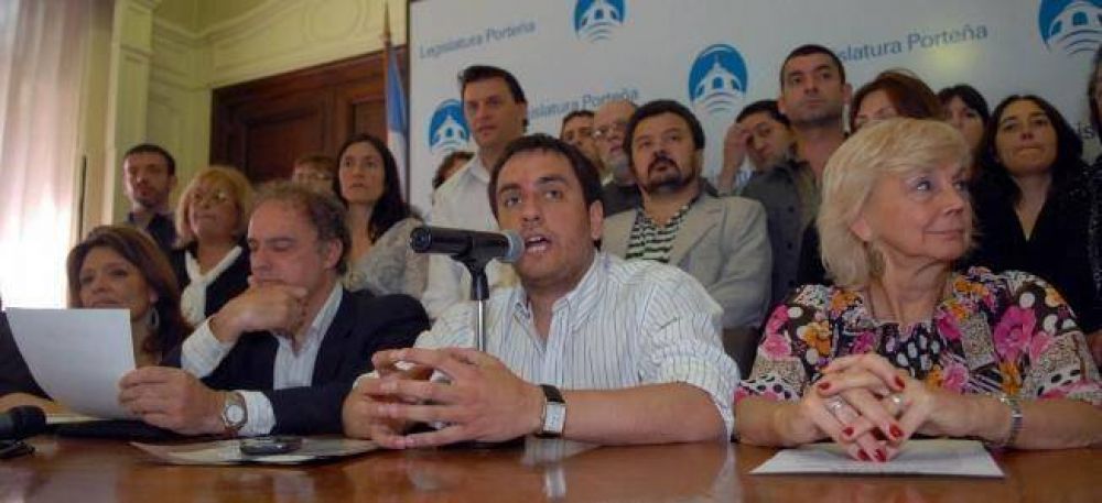 El kirchnerismo porte�o presiona a Cristina con el aborto