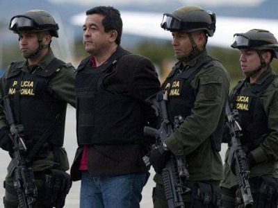 Condenan al editor de agencia vinculada a FARC