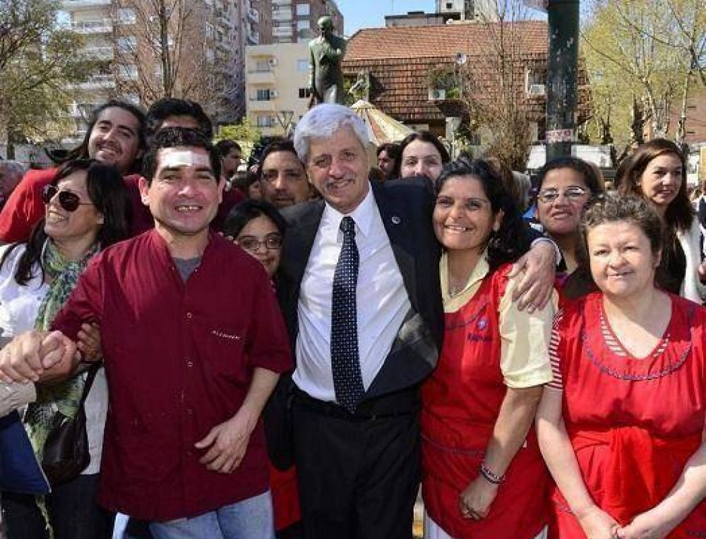 El Municipio de San Fernando le rindi� homenaje a los maestros