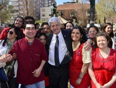El Municipio de San Fernando le rindi� homenaje a los maestros