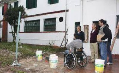  Supervisan obra en la futura sede del CBC de Escobar