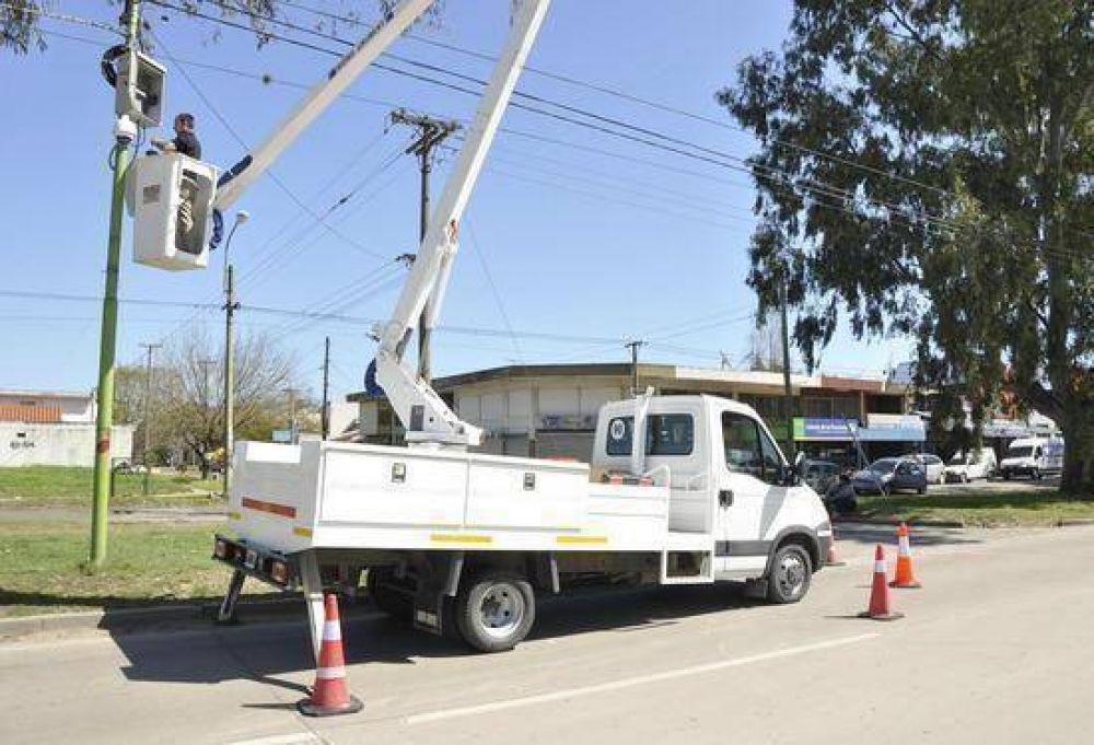 El Municipio contin�a impulsando la instalaci�n de nuevas c�maras de monitoreo y seguridad