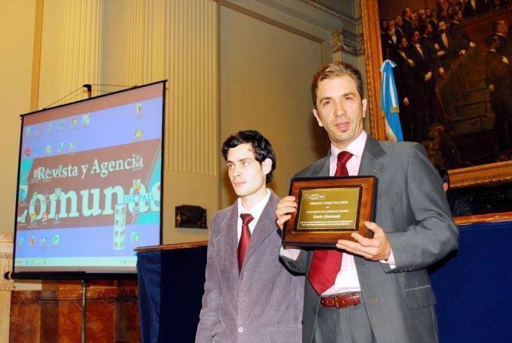 Almirante Brown: El intendente Dar�o Giustozzi el premio Comunas por su gesti�n