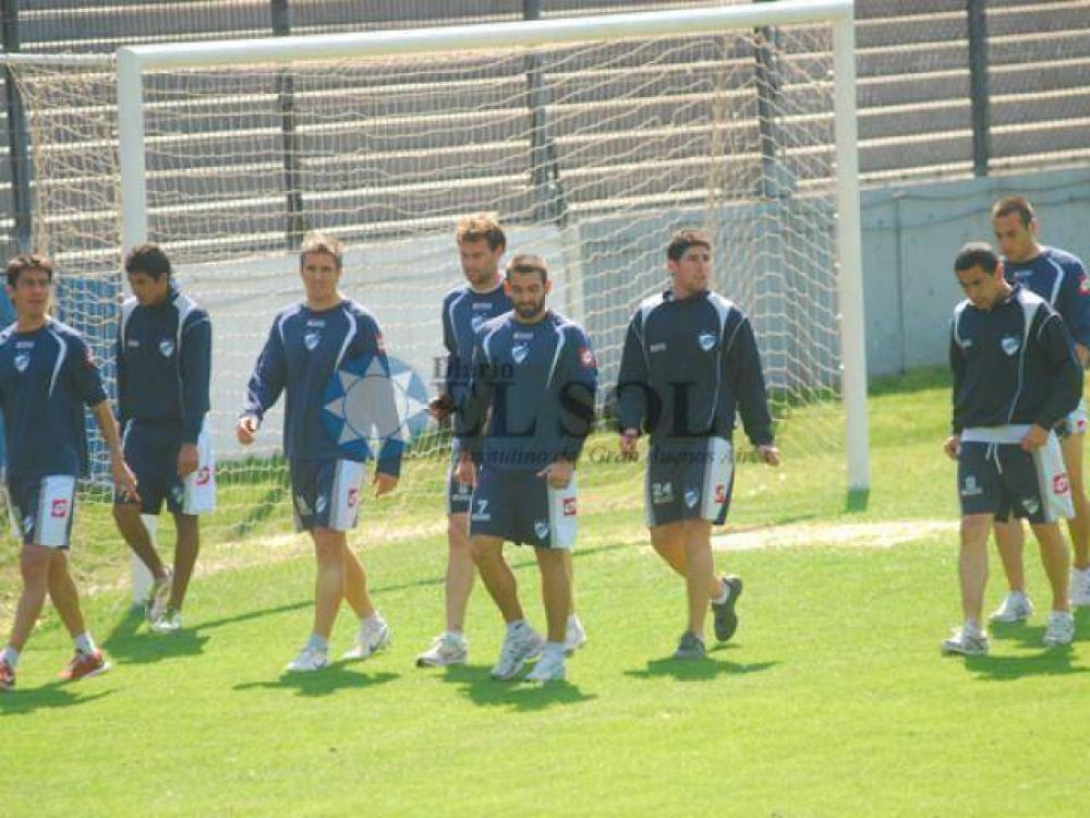 QAC: De Felippe todav�a no lo arma
