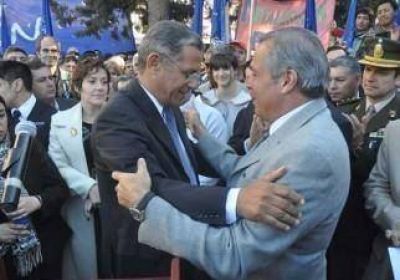 Tras los roces, Sapag y Quiroga se unieron para criticar a los gremios 